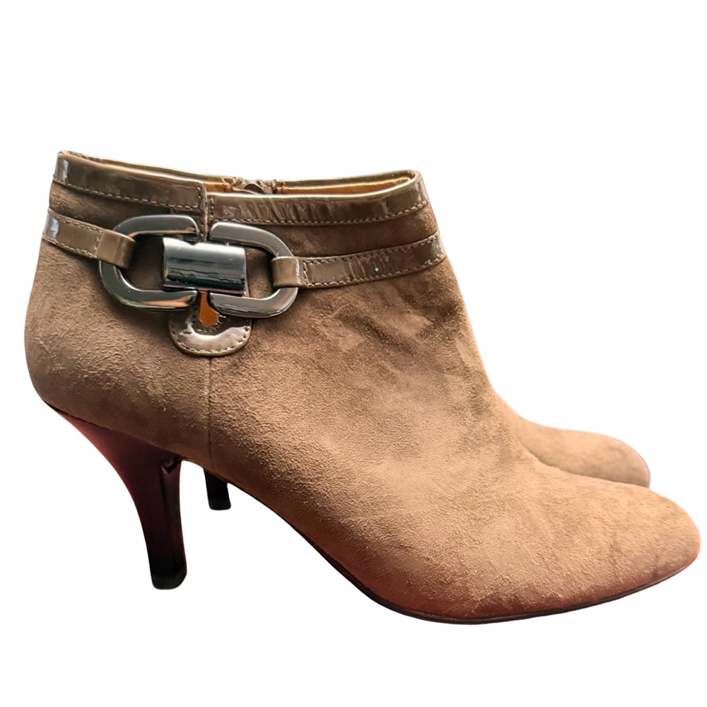 Sofft Elegant Belvedere Taupe grey Suede Ankle Boots size 6